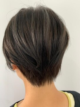 キャンバス(Canvas) 大人ステキなハンサムショート