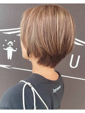 サーカス 南風原店(circus) 【シアーベージュハイライト】