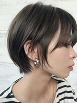 ノイカーム(noi Calm)&nbsp;顔周りレイヤーカットくびれヘアミルクティーベージュカラー