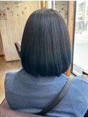 遊び心溢れるシンプルボブ×個性派デザインカラー/ブリーチ