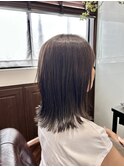 軽めミディアム×アッシュブラウンカラー