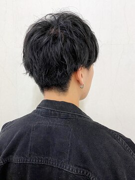 トトサ ルティア(TOTOSA Rutia) メンズスタイル