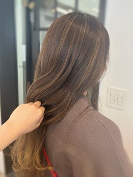 リアンバイアリュール(Lian by Allure) Lian by Allure 横山 乃愛