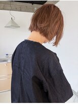 ロールアップスリーブス(ROLL UP SLEEVES) ケアブリーチ春色beige / 癖毛風ボブ