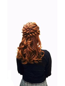 リリィー(LILY) 【LILY】編みこみハーフアップアレンジ