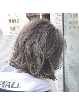 ウノプリール 茶屋町店(unopulir) 【unopulir永尾】グレージュ×肩上ウェーブボブ