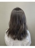 アッシュグレージュロング