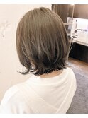 小顔イメチェン、ラベンダーグレージュカラーくびれレイヤーボブ