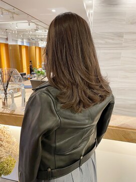 エイゾー(EIZO) 【水倉】表参道/レイヤーカット/フェイスレイヤー/ハイライ