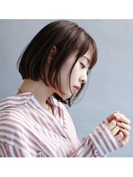 クーラ(Cura) 自然な前髪ナチュラルストレート