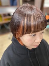 シャイン(shine) カット＋ヴィラロドラカラー＋ブリーチ＋スパトリートメント