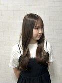 透け感オリーブベージュ×柔らかロング