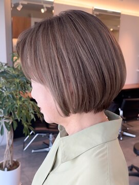 エリマ 横浜西口(elima) 横浜西口白髪ぼかしマッシュショートヘアッシュベージュ40代50代