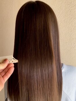 ヘアーリゾート ビッグアップ(hair resort Big up)の写真/“自然な柔らかストレート”が新常識!“ダメージレス×自然なツヤ”触れたくなるツヤとまとまりを。