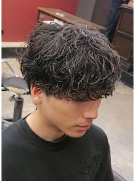 ２０代３０代おすすめシャドウパーマ