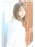 クラゲヘアーオリーブグレーココアベージュインナーブリーチ