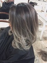 21年夏 グラデーション アッシュの髪型 ヘアアレンジ 人気順 ホットペッパービューティー ヘアスタイル ヘアカタログ