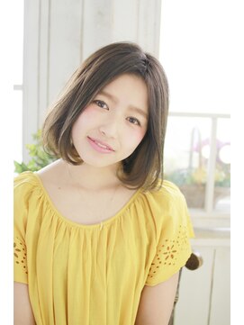 トランクイル サフリック(TRAN9UIL safric) 20代・30代・40代　抜け感グラデボブ