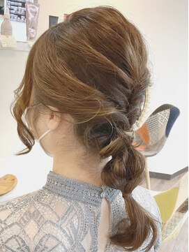 ヘアー バイ ミーズ(hair by Mii’s) ルーズヘアセット