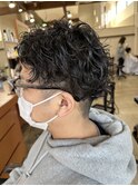 刈り上げ×スパイラルパーマ