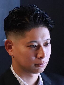 バーバーショップ レガロ(REGALO) ビジネスパーマフェードスタイル