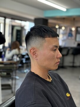 ヘアーラボ 樟葉(Hair Labo) クロップ スキンフェード 南楠葉