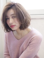 ジェニーバイメノン(JENNIE by Menon)&nbsp;ウェットヘア　シンプルワンカールボブ　オリーブベージュ