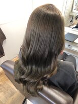 ニュイ 高槻 阪急茨木店(nui)&nbsp;黒髪ボブルフネビージュ小顔ワンレンスペインカール