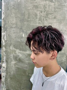 メンズサロン キング 梅田店(Men’s salon K!ng) 波巻きツイストスパイラルパーマ/フェザーパーマ/眉毛/メンズ