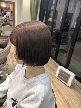 ローグ(Logue) ボブ/姫カット/アッシュブラウン/ブラウンカラー/艶髪