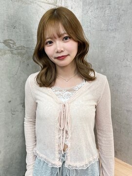 アロ 大阪梅田(alo) 【momoa】くびれ巻きミディアム《ブリーチ/大阪梅田駅》