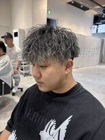 ルーストデラックス 京都河原町三条(ROOST dx)&nbsp;MEN’S HAIR/波巻ツイストスパイラル/フェザーパーマ/京都河原町