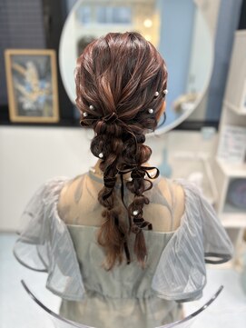 ワンス バイ エメ(ONCE by am'e) 大人ツインあみ下ろし