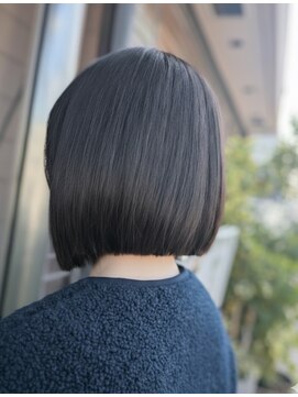 ニコ ピカビア(nico picabia) 艶ボブ