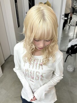 リヴ オオサカ(LIV OSAKA) ホワイトブロンド/レイヤー/ケアブリーチ/ダブルカラー【梅田】