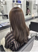レイヤーカット顔まわりストレートロングレイヤー