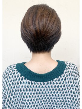 モリオ フロム ロンドン 成増店 【morio成増/一戸】大人かわいいくびれショート