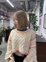 トーン(tone)&nbsp;ハイトーンボブ×ベージュヘア
