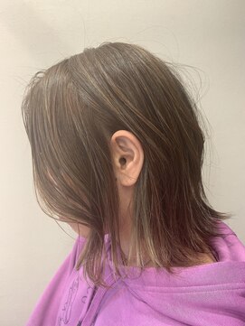 ベレーザ(Beleza.) ハイライトインナーカラー♪