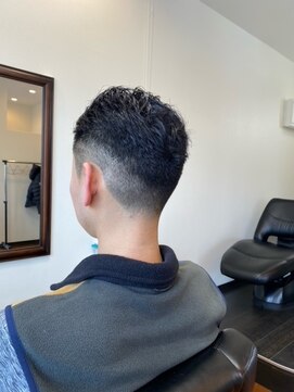 バーバーアンドスパ セブン(SEVEN) ショートスタイル