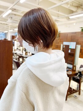 キアラ(Kchiara) 大人美人ショート福岡天神大名美容室(ヒガシタダシ)