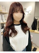 カミエ(kamie)&nbsp;＊韓国風ロングヘア 顔周り 透明感ピンクカラー 神戸 三宮