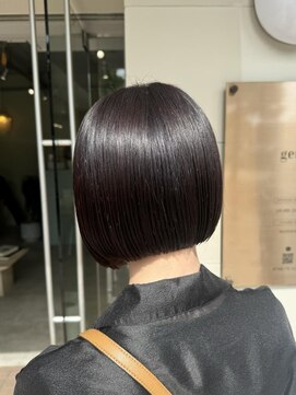 ジェムバイアルテフィーチェ(gem by artefice) ぷつっとあごラインボブ