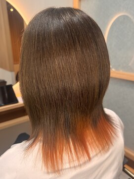 イゾラ(isola) 【isola】裾カラー/グラデーション/ブリーチ1回/推し活カラー