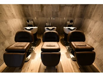 髪質改善 個室美容室 αlba HANARE 横浜 美容院 （関内） 【アルバ ハナレ】