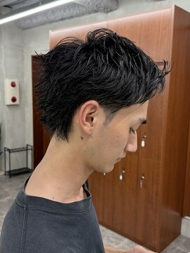 ニコ トウキョウ ロジック(nico TOKYO Logic) スパイキーショートメンズカットアップバングメンズパーマ