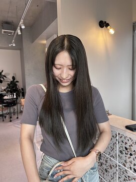 マイン(mine) オリーブカラー/寒色カラー/透明感カラー/夏/ツヤカラー