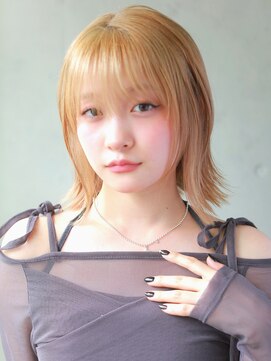 ガリカ 渋谷(Gallica) シースルーバング x レイヤーボブ x ハイトーンベージュ