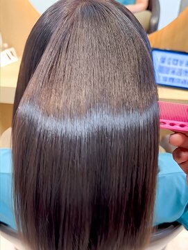 ヘアアンドフェイス サクラインターナショナル(hair&face sakura international) うる艶ロングヘア