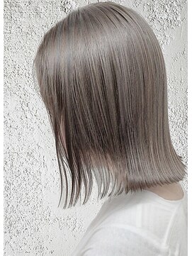 エノア 青山(ENORE) ブリーチ/ダブルカラー/グラデーションカラー/インナーカラー